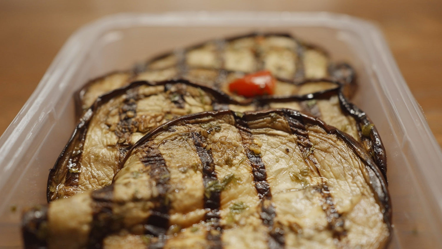 Close-up of Melanzane Grigliate Artigianali 300g, a gourmet product made with traditional methods and bursting with authentic Italian taste