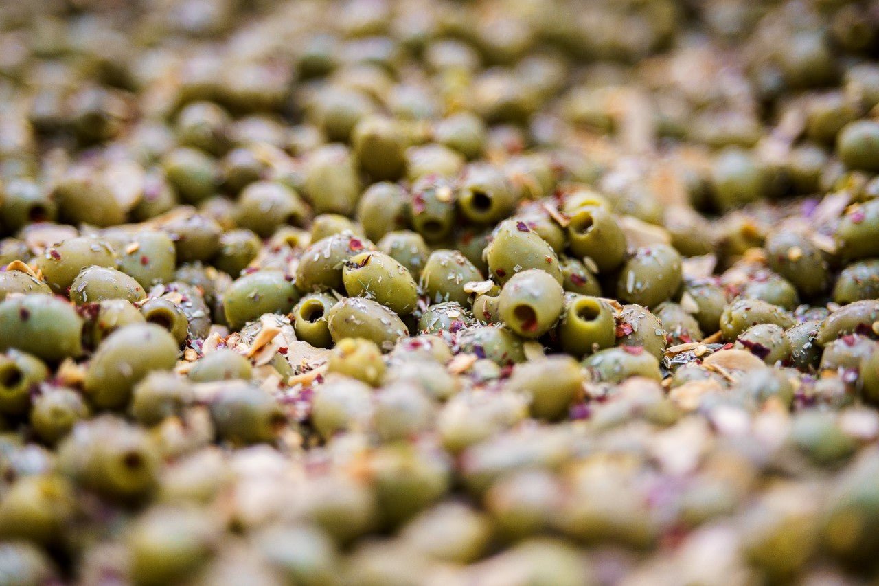 Olive Verdi Denocciolate Nonno Gino - Selezionate a mano pronte da gustare - Nonno Gino
